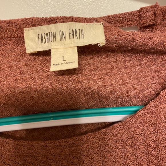 Sweater open back - Picture 3 of 4